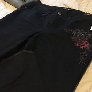 BNWT, skinny jeans